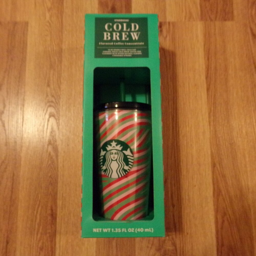 Starbucks Coffee Christmas Stripe 16 oz Cold Cup Caramel Dolce
